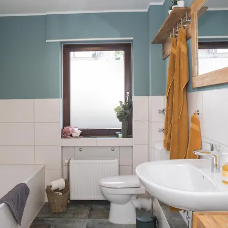 Apartmán Deluxe For 5 - 2 Bedrooms - Free Private Parking - 5 Min To Slopes - Terrace Winterberg