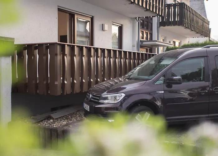 Deluxe For 5 - 2 Bedrooms - Free Private Parking - 5 Min To Slopes - Terrace Winterberg